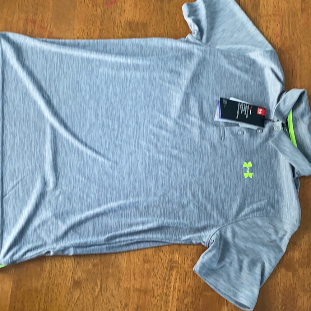 Under armor dry fit collard tee